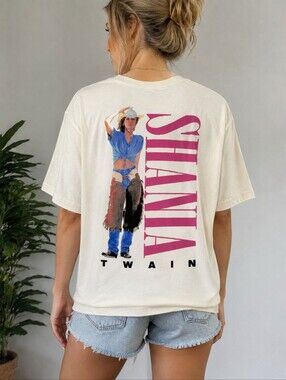 LET'S GO GIRLS Shania Twain Cream Graphic Tee with Pink Print